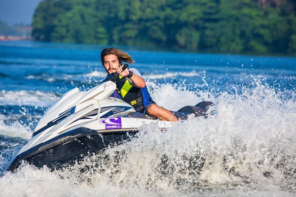 Découvrez les plaisirs du sport nautique à Paradise Water Sports